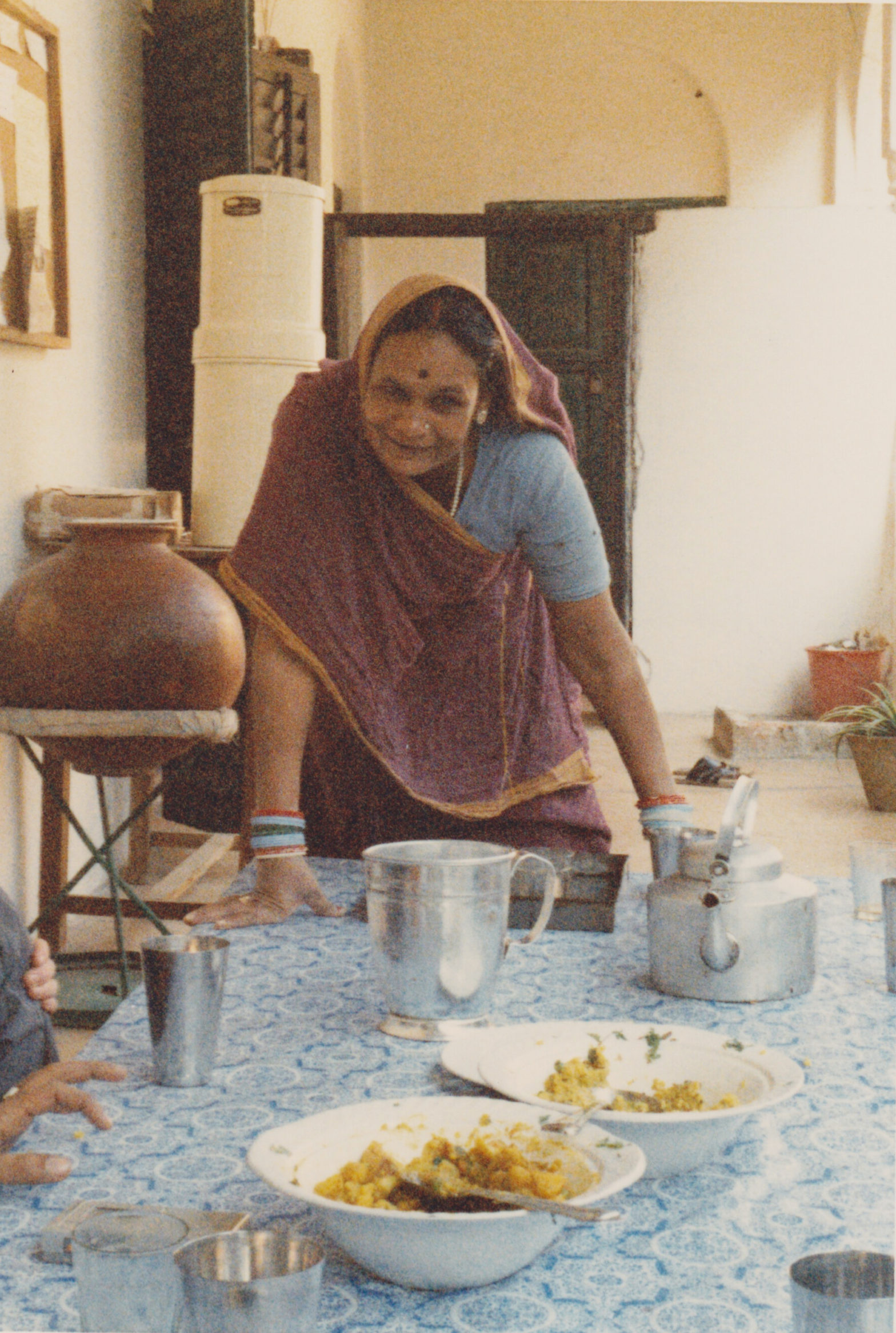 Durga serving lunch at the Bhavan