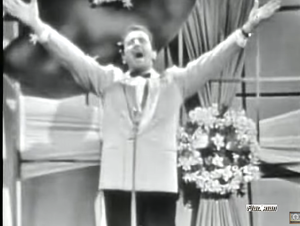 Domenico Modugno singing Volare