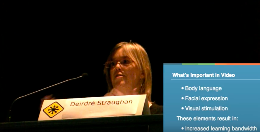 Deirdré speaking at FISL 2012